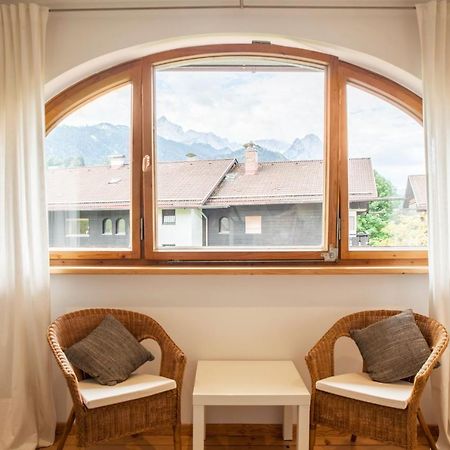 Fewo Im Blauen Haus Dg Garmisch-Partenkirchen Exteriér fotografie
